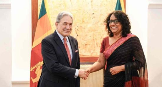 අගමැති හරිනි, නවසීලන්ත උප අගමැති හමුවෙයි